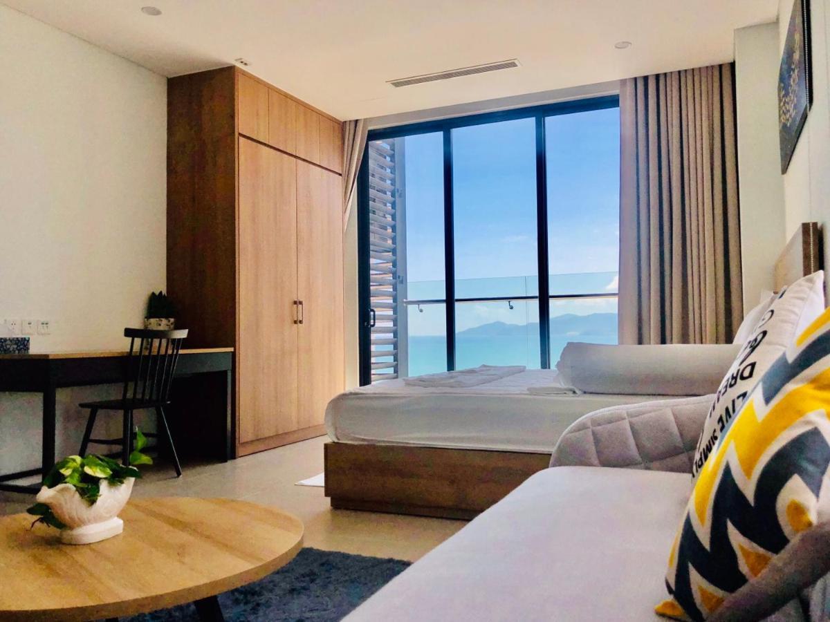 Scenia Bay Oceanfront By Housing Lägenhet Nha Trang Exteriör bild