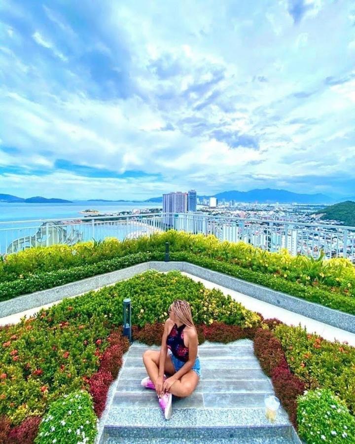Scenia Bay Oceanfront By Housing Lägenhet Nha Trang Exteriör bild