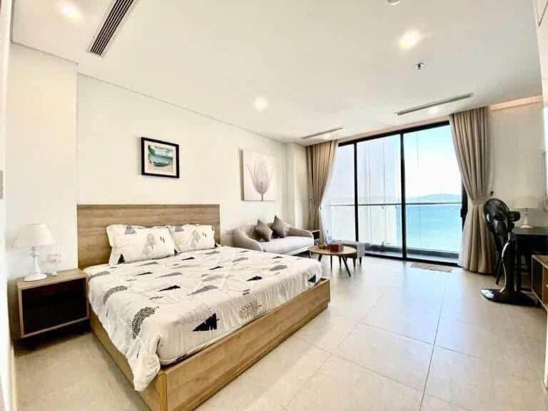 Scenia Bay Oceanfront By Housing Lägenhet Nha Trang Exteriör bild